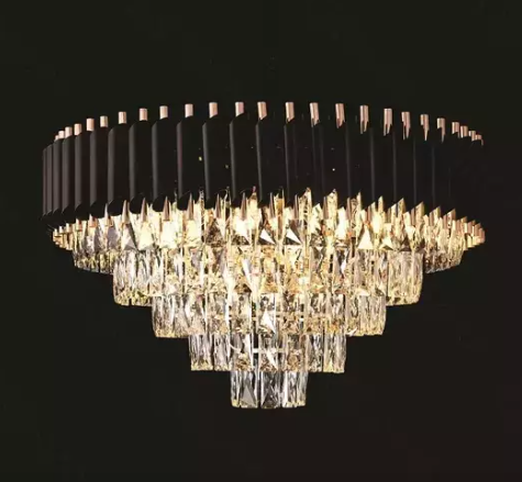 PENDENTE DOURADO PRETO METAL+CRISTAL BIVOLT 550MM E14*9